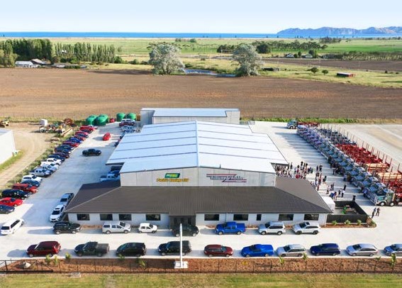 Působivá centrála Gisborne byla otevřena společnostmi Pacific Haulage a Williams & Wilshier v roce 2016.