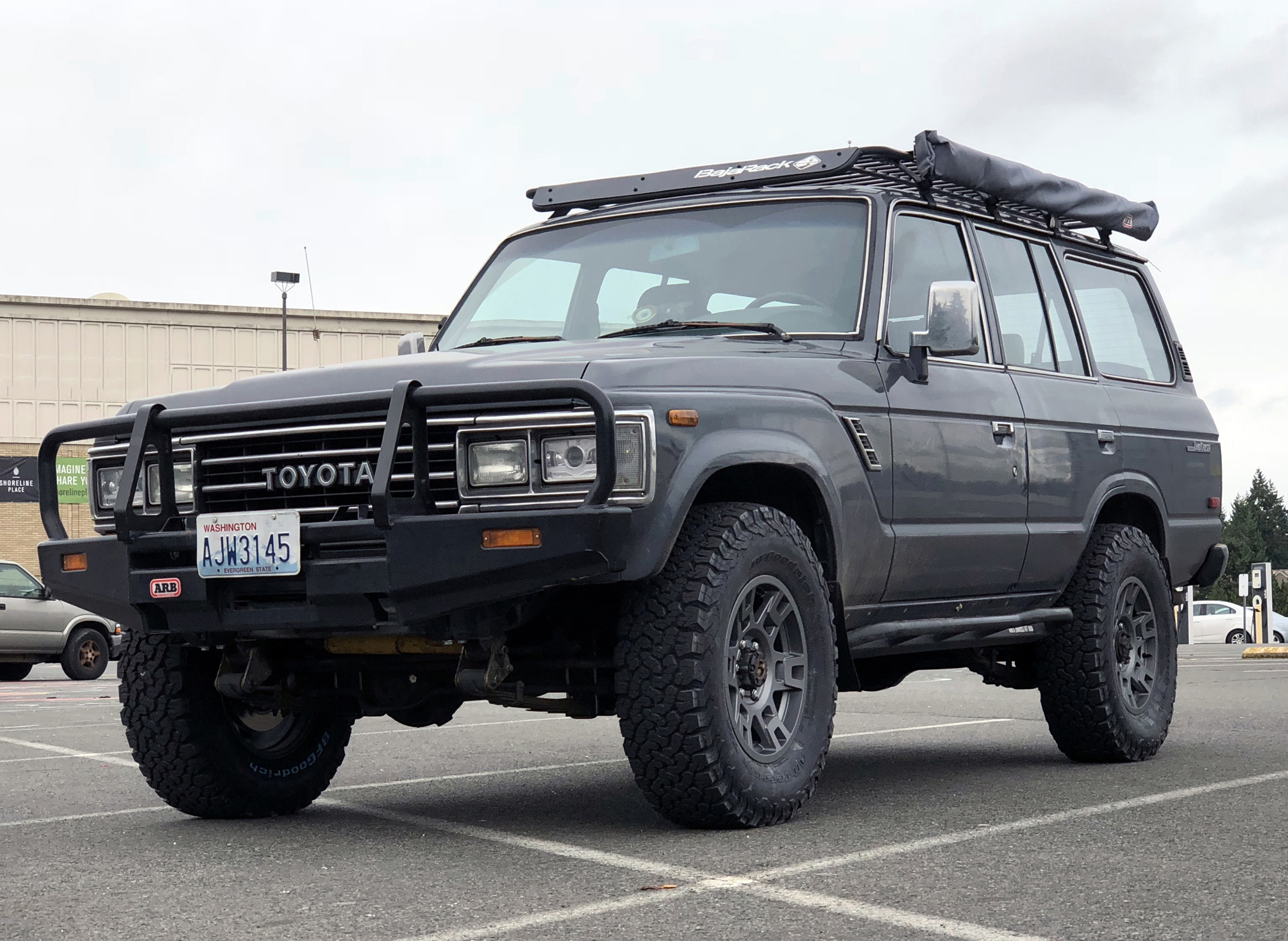 Mit Cummins R2.8 umgerüsteter 1990 Toyota Land Cruiser 