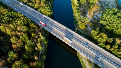 Lkw auf der Autobahn