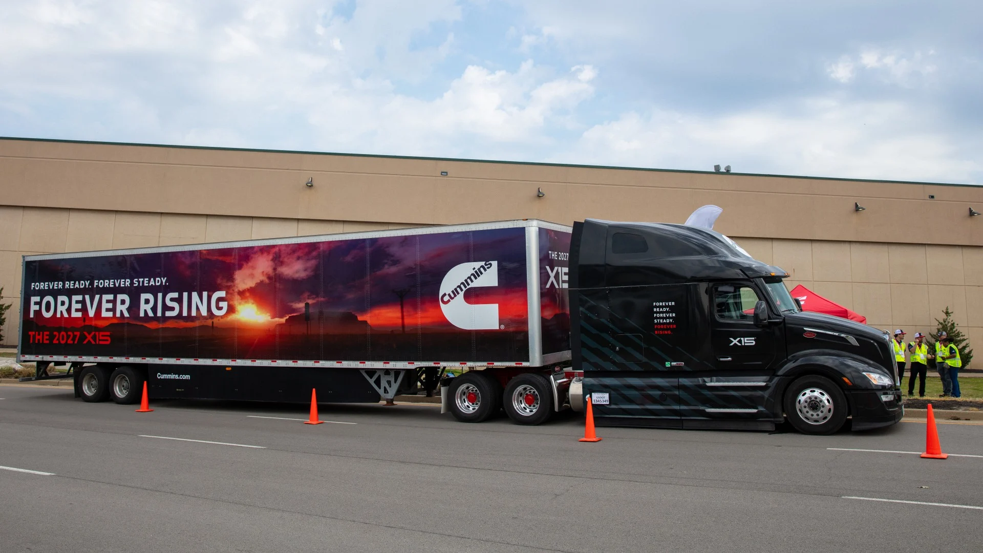 Camión de la marca Cummins en el Mid-America Truck Show
