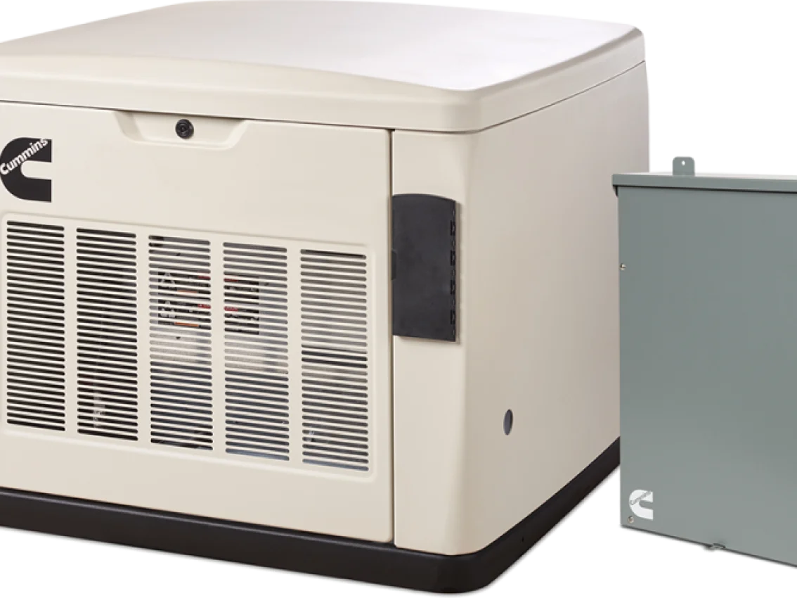 Conmutador de transferencia automática junto a un generador QuietConnect