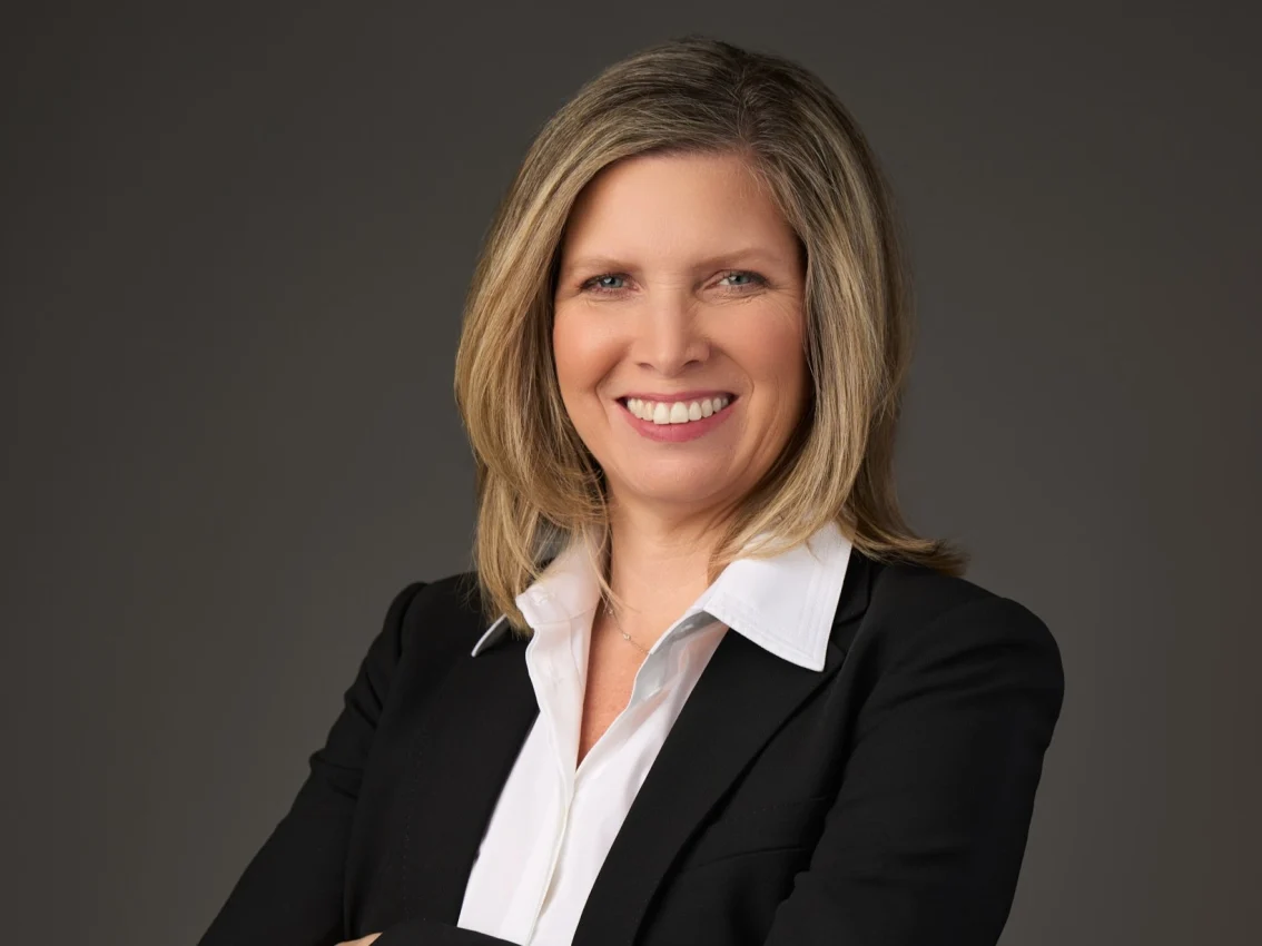 jen rumsey ceo of cummins