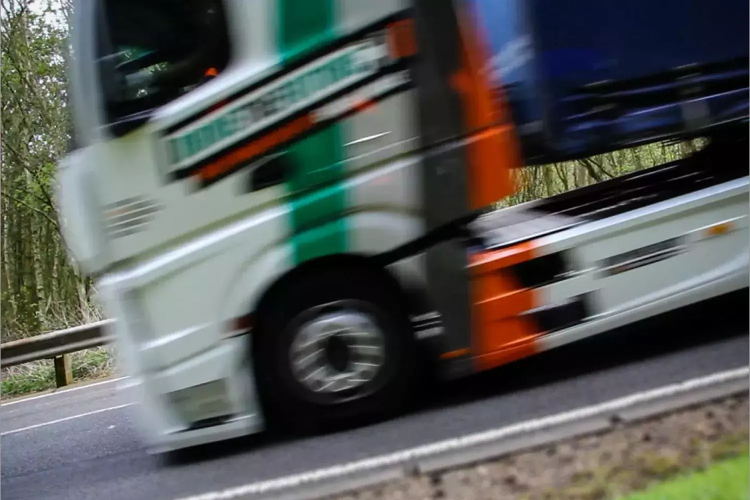 Camion de démonstration européen Jacobs sur la route au Royaume-Uni