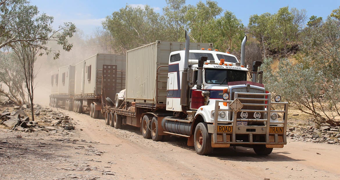 Camion semi-remorque