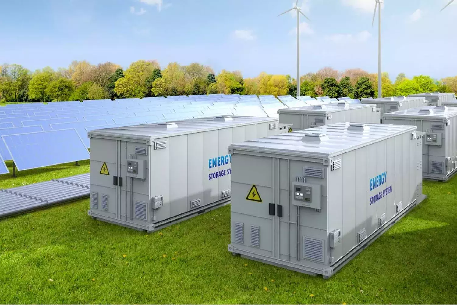 Systèmes de stockage d’énergie par batterie à l’extérieur à côté de panneaux solaires