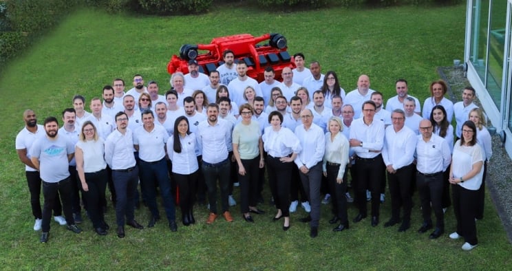 Cummins France team