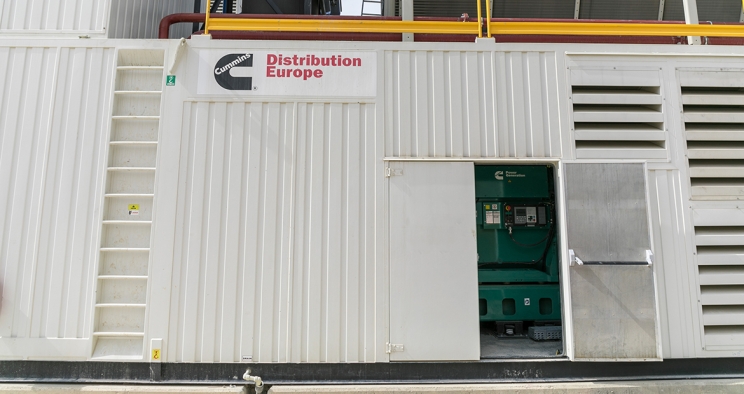 Dans le cadre du projet d’expansion du sulfure de Çöpler, Cummins Turquie a fourni 3 groupes électrogènes Cummins C3500D5 à l’intérieur d’un conteneur personnalisé, ainsi qu’un radiateur à distance et un système de démarrage à air.