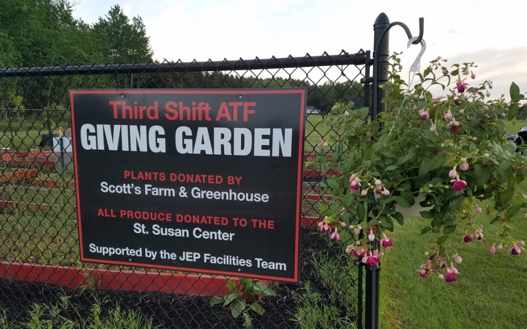 Centrul St. Susan la JEP Giving Garden