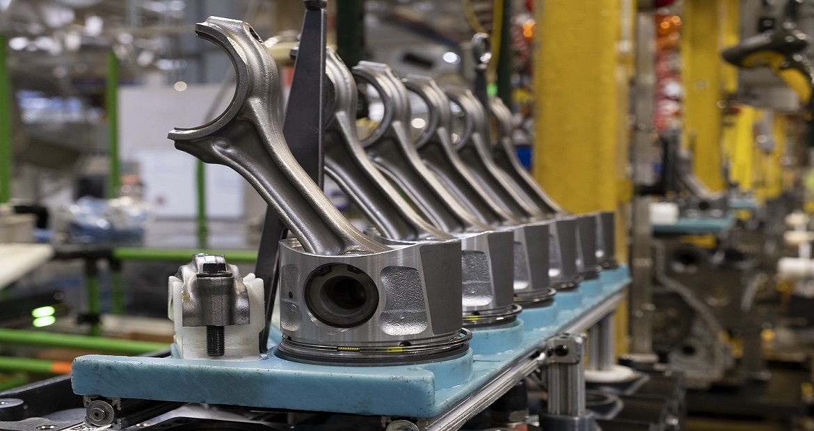 El laboratorio nacional de Cummins y Oak Ridge desarrollan una nueva aleación de acero que resulta en importantes mejoras en el motor