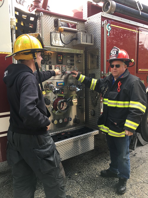 Middletown Fire Department Chief Engineer Bob Tull (right).