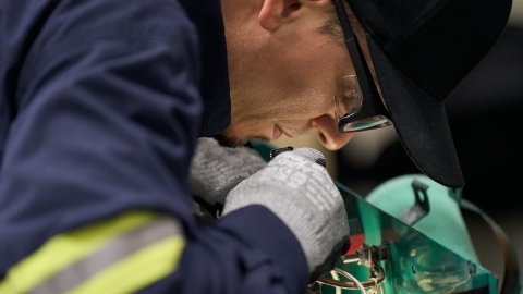 technik servisu generátoru
