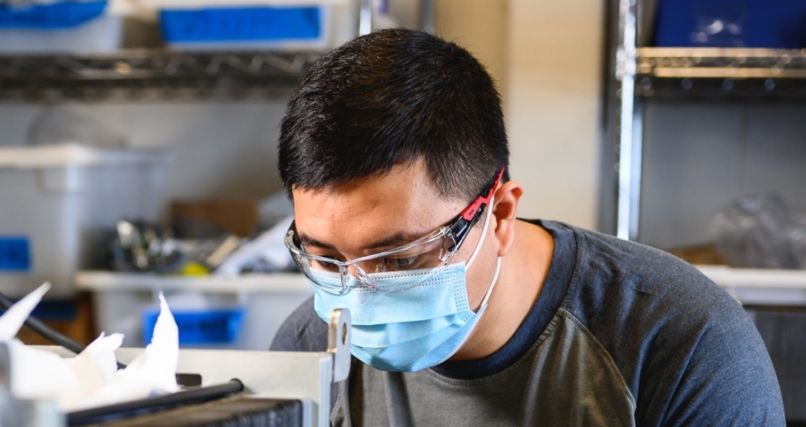 An employee works at the Cummins Fuel Cell & Hydrogen Technology campus in Mississauga, Ontario (Canada), a center for the company’s fuel cell and hydrogen production, research and development initiatives. An employee works at the Cummins Fuel Cell & Hydrogen Technology campus in Mississauga, Ontario (Canada), a center for the company’s fuel cell and hydrogen production, research and development initiatives.
