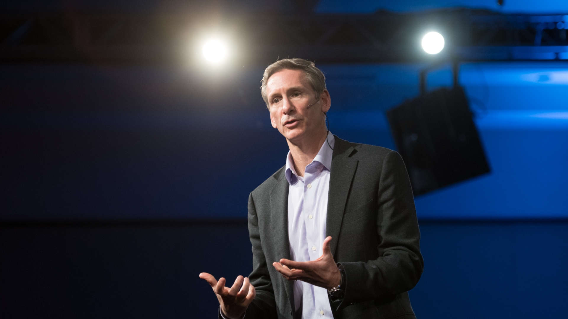 Cummins Ceo Tells Environmental Group Good Stewardship Pays Off Cummins Chairman And Ceo Tom Linebarger Is Being Lauded By The Environmental Defense Fund For His Leadership On Sustaility Matters