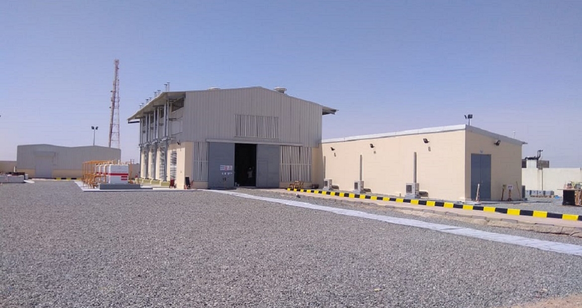 The Cummins prime power systems are using their time-tested paralleling and load share controls to meet the local power needs in Al Wusta Governorate, Oman. The Cummins prime power systems are using their time-tested paralleling and load share controls to meet the local power needs in Al Wusta Governorate, Oman.