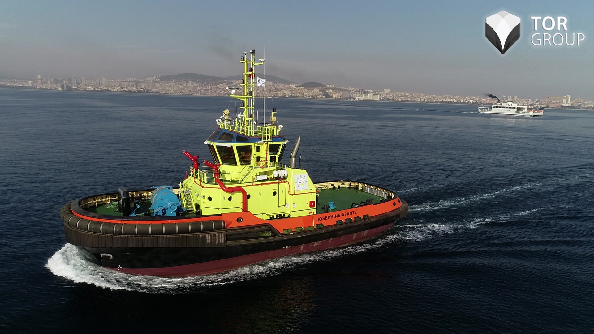 Tor tug maringe cargo tugger