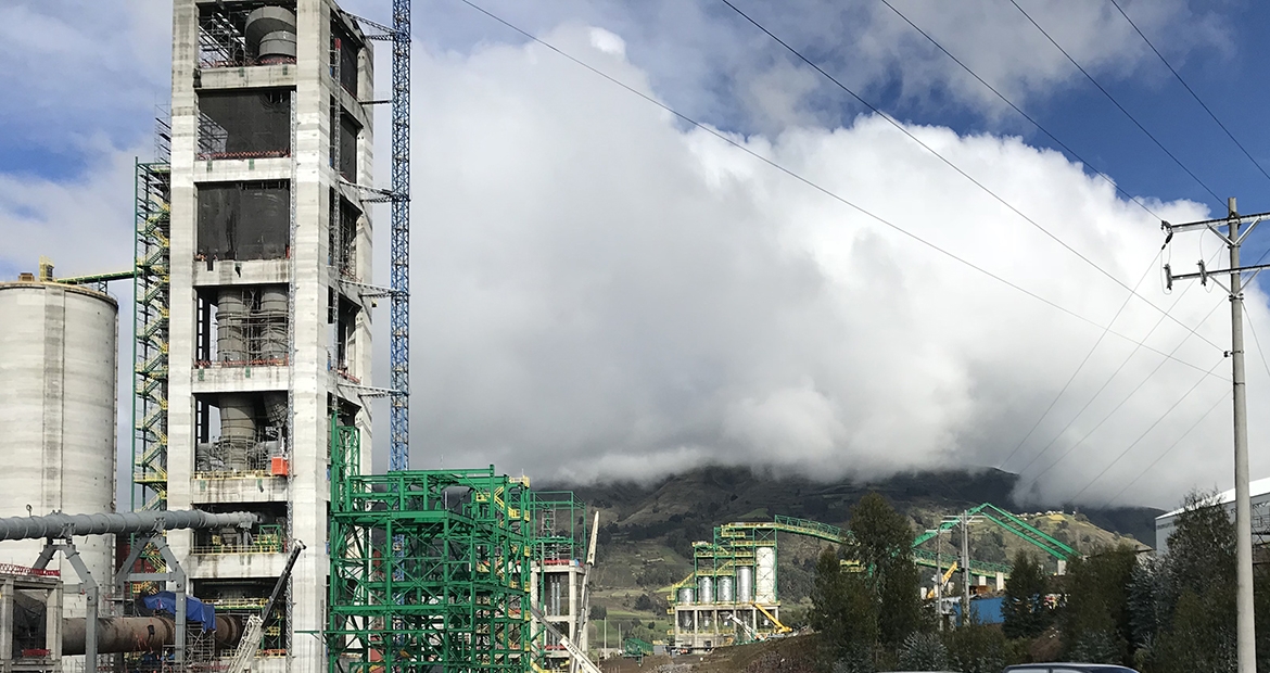 Cummins global footprint came to light in the UCEM Chimborazo project, with the sale made by Cummins Spain and installation and commissioning carried out in Ecuador. Cummins global footprint came to light in the UCEM Chimborazo project, with the sale made by Cummins Spain and installation and commissioning carried out in Ecuador.