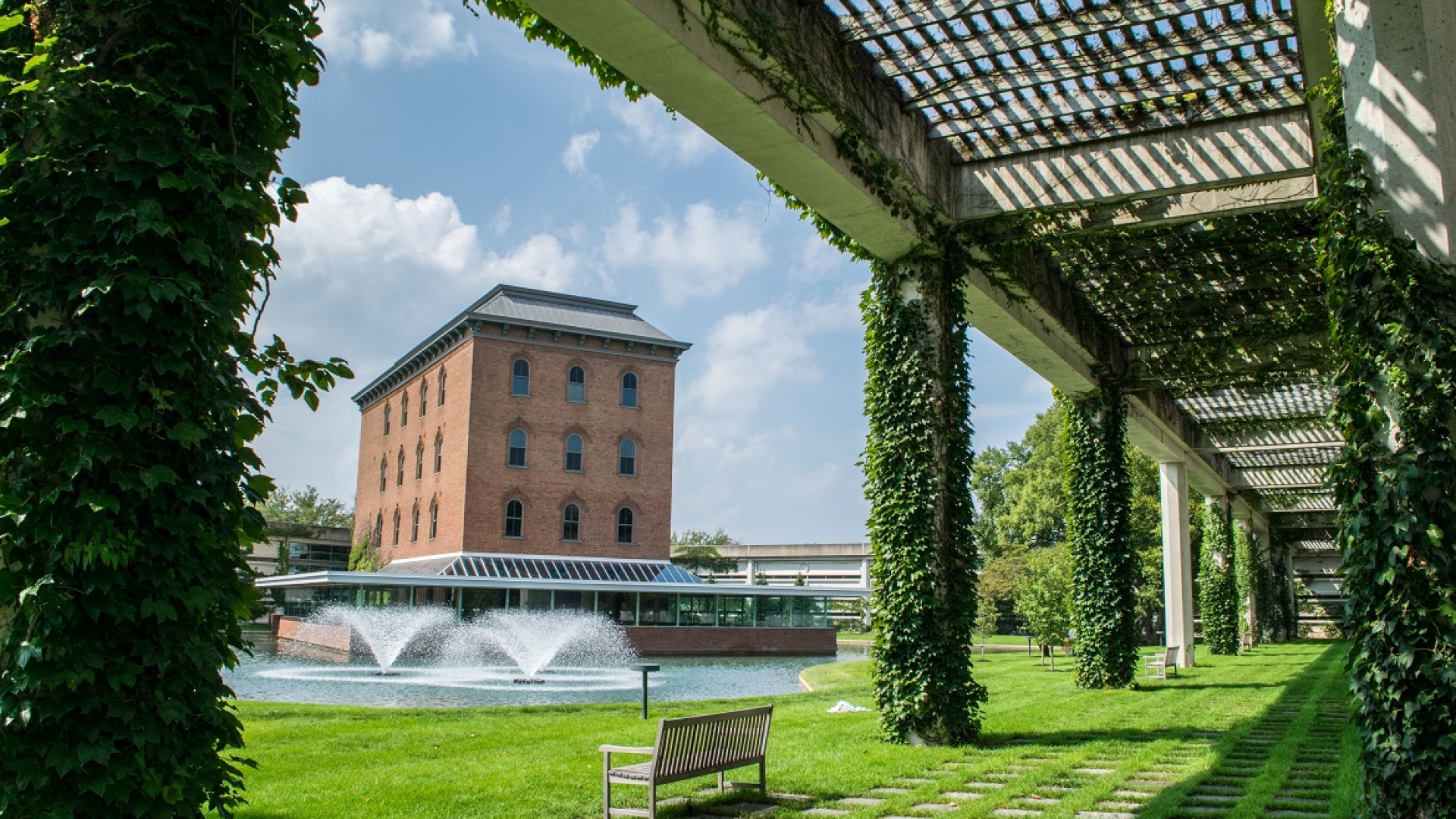 COB building fountain