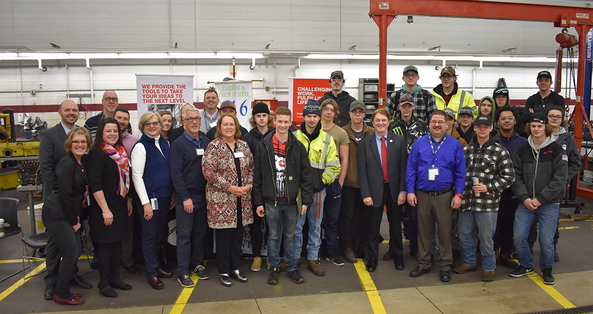 Cummins employees joined students and faculty to announce a partnership with the Northeast Metro 916 Career and Technical Center Cummins 916 Career Center - Minnesota