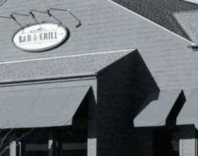 Wayzata Bar & Grill