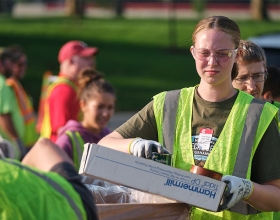 volunteer