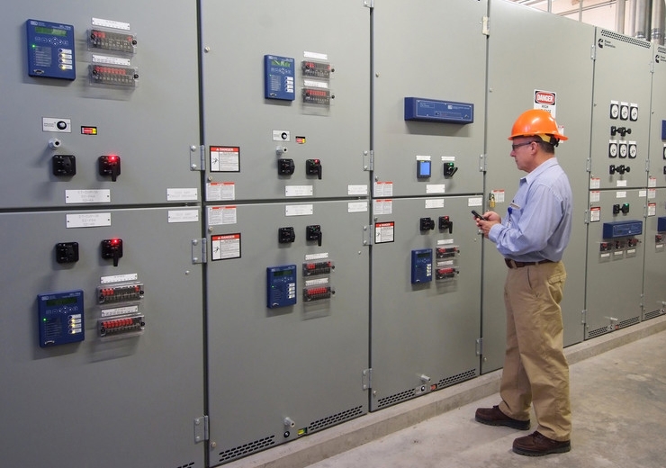 Paralleling Systems Cummins Inc.